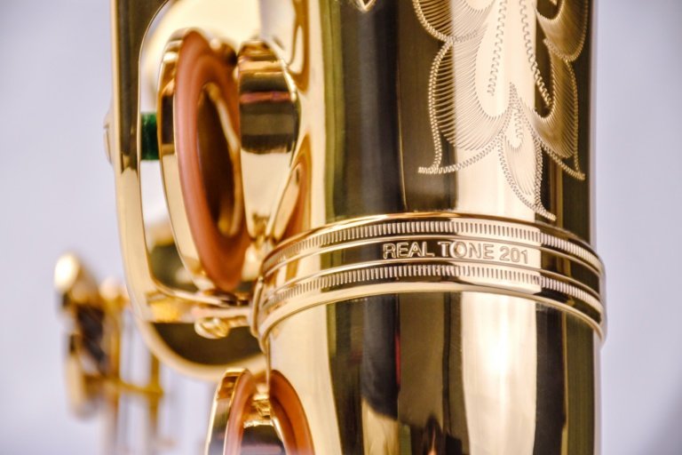 Close-up_RealTone 201A_m_015